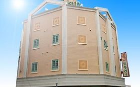ホテルセラヴィ大阪城北詰（大人専用）